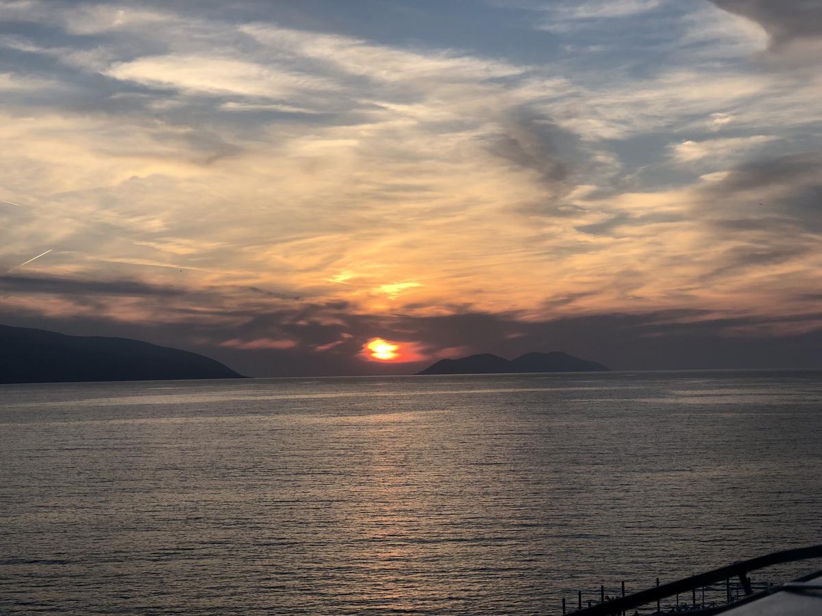 Envi Hotel Радима Экстерьер фото